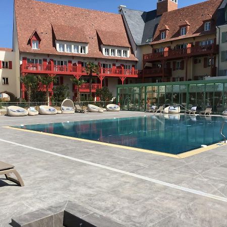 Cyrille Et Vacances Presqu'Ile De La Touques Довиль Экстерьер фото